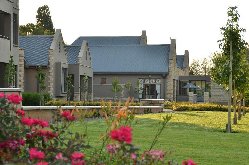De Hoek Country Hotel Magaliesburg Extérieur photo